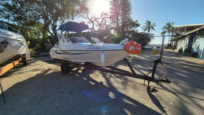 Linda Lancha Focker 160 Motor Yamaha 60Hp (1+5) com Carretinha Rod.