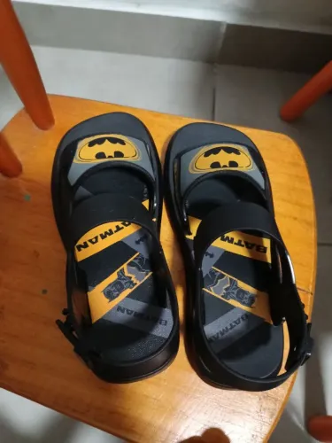 Sandália do Batman N°28