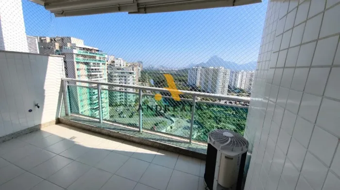 Barra Olimpica - Freedom - Sol Nascente - Vendo apartamento de 3 quartos - sendo uma suite