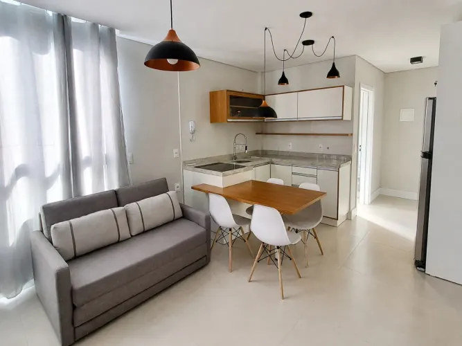 Studio mobiliado no bairro Santo Antônio de Lisboa, Florianópolis.