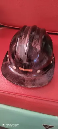 Capacete antigo,fibra:
