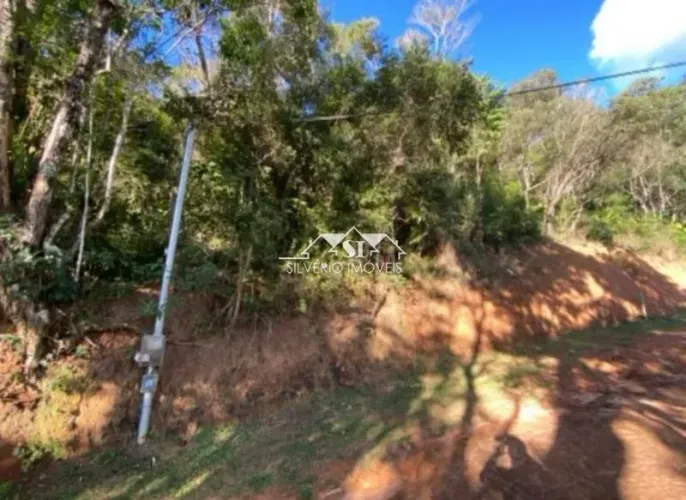 Terreno- Petrópolis, Araras