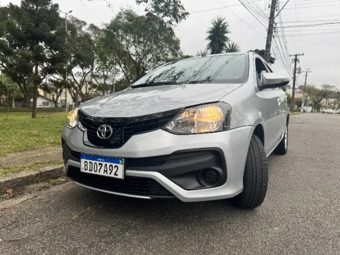 Toyota Etios X Plus 1.5 Flex 16V 5P Mec. 2020