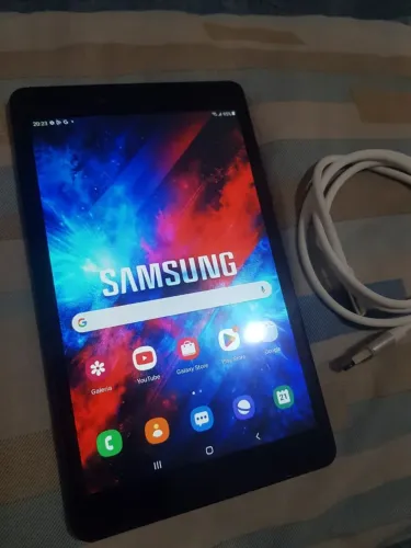 Tablet Samsung + caixa 32 gigas