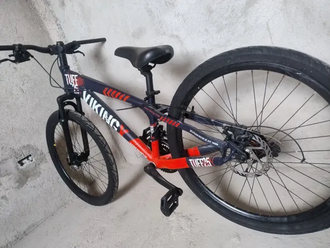 Bicicleta VIKING aceito troca por celular.