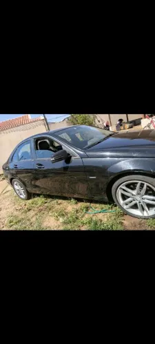 Mercedes-Benz C-180 CGI Classic 1.8 16V 156cv Aut. 2012