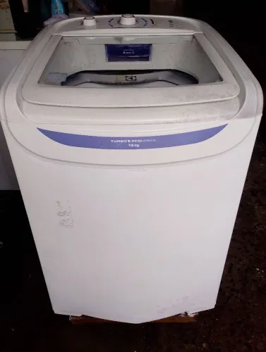 Máquina 15kg 220v / ENTREGO/