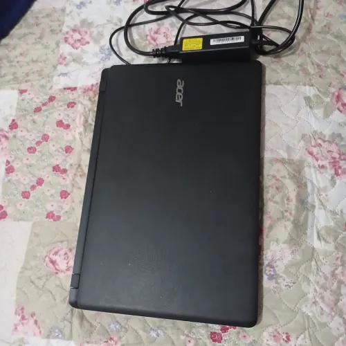 Notebook Acer Super conservado