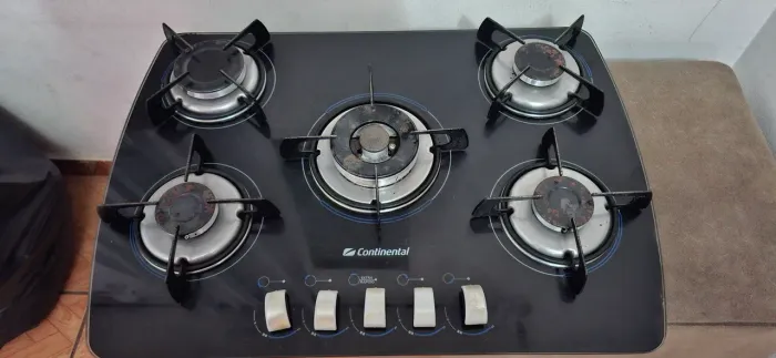 Fogão cooktop cinco bocas continental