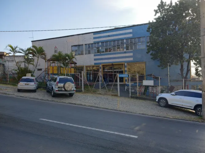 Ponto comercial/Loja/Box para aluguel possui 360 metros quadrados