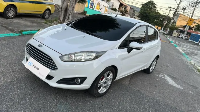 Ford Fiesta 1.6 16V Flex Mec. 5P 2016