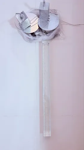 Um pendente cristal bolhas