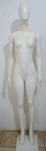 Manequim feminina veste 38/40