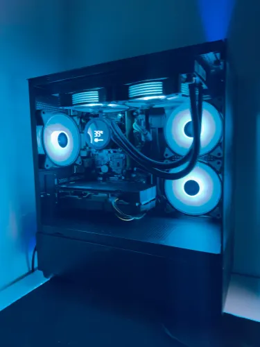 Pc Intel i5 LEIAM ! ! !