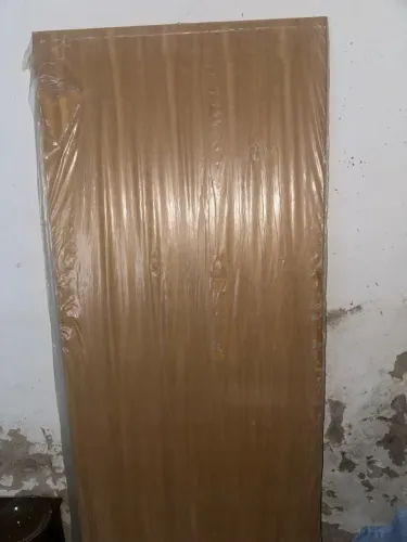 Folha de porta madeira lisa
