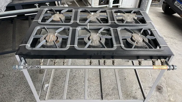 Fogão industrial ideal pra restaurante 