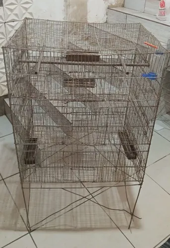 Gaiolas e Viveiros