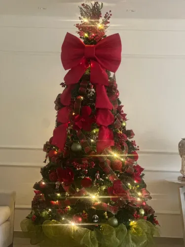 Árvore de Natal Grande Completa e Luxuosa - Toda Decorada
