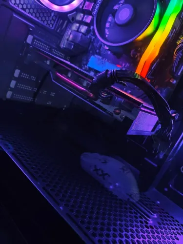 Rx 5600 XT 6gb - 51 Risc