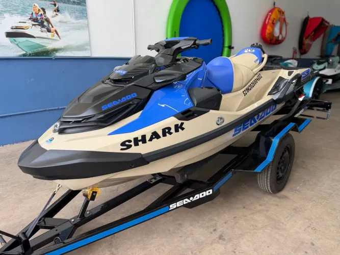 Jet Ski WAKE PRO 230 2025 SEADOO