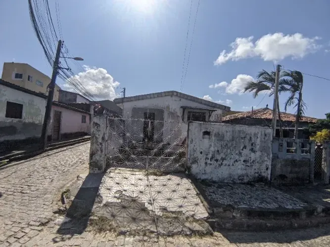 Casa na Cidade da Esperança próximo à Ale Combustíveis