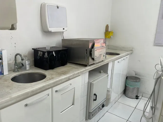 Passo o ponto consultório odontológico ou VENDA de equipamentos