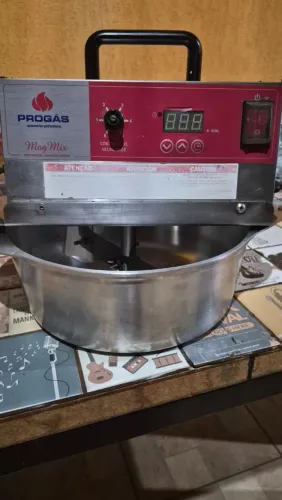 Panela de brigadeiro Eletrica