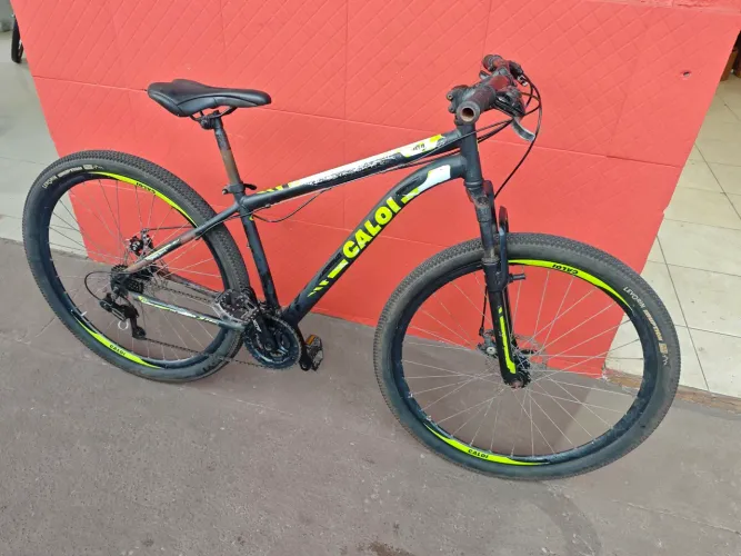 Bike caloi aro 29 com freio a disco