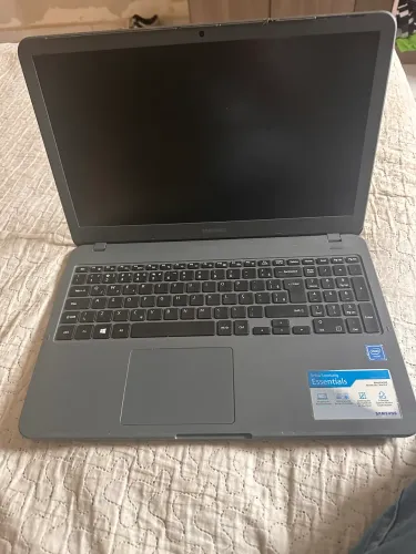 Notebook Samsung Essentials 15.6? 4GB RAM 500GB HD