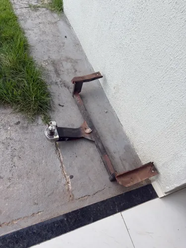 ENGATE P/ HONDA CIVIC  E DOIS PNEUS MEIA VIDA 225/50 ARO 17