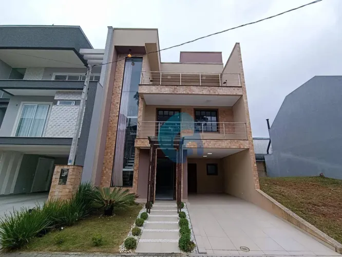 Sobrado com 4 dormitórios à venda, 202 m² por R$ 1.200.000,00 - Afonso Pena - São José dos