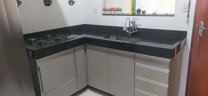 Conjunto de cozinha completo.