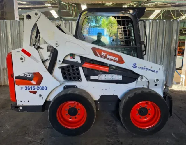 Minicarregadeira Bobcat S570 2024 Com 509hs, Ar+joystick