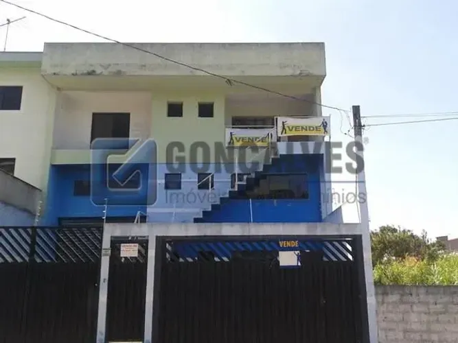 Área Industrial à Venda em Vila Camilópolis, Santo André 500 m² Internos, 200 m² de Terre