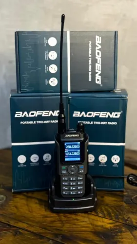 RÁDIO BAOFENG UV-21
