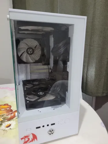 Vendo pc, pra sair logo