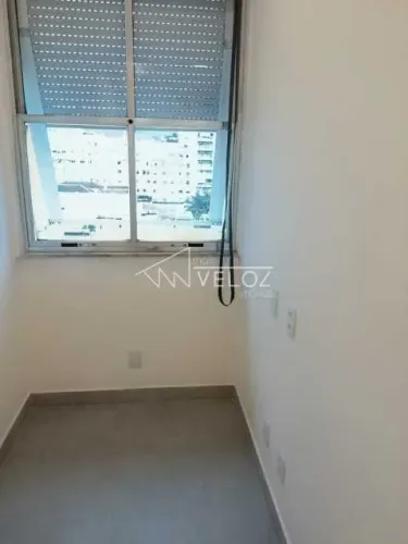 Apartamento : / Residencial / Catete