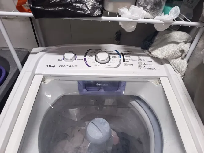 Vendo esta máquina de lavar