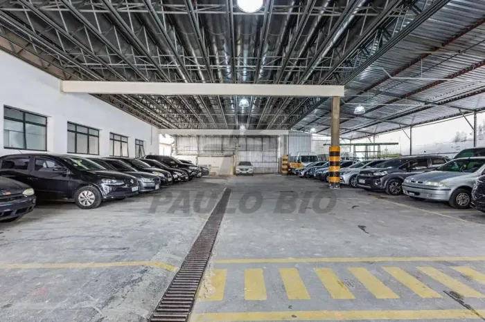 Predio Comercial para venda e locação no Bairro Cambuci - São Paulo - SP.