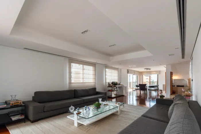 Cobertura para venda em Moema com 3 quartos, sendo 3 suítes, 389m²