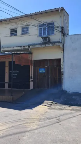 Apartamento para Locação em Duque de Caxias, Jardim Primavera, 2 dormitórios, 1 banheiro,