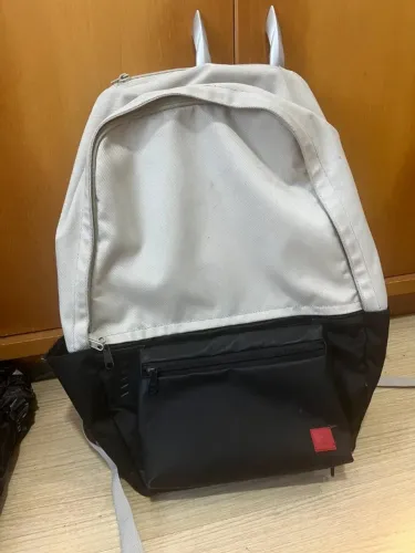 Mochila Kipsta Branco e Preto 24 L
