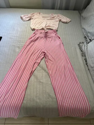 Conjunto calça e cropped