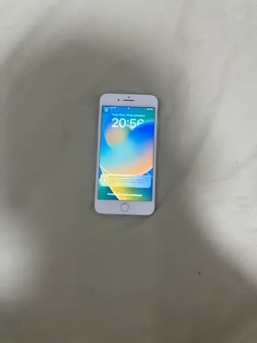 iPhone 8 Plus