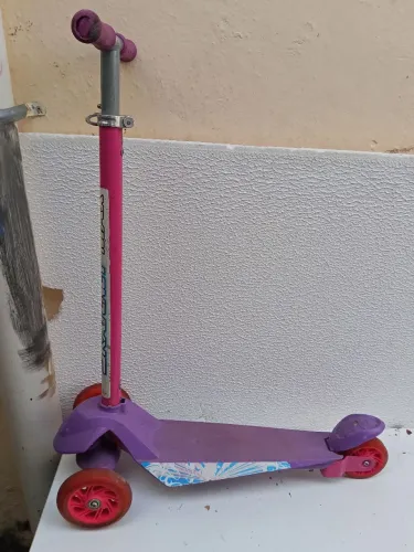 Patinete, para criança 2 por 97 reais