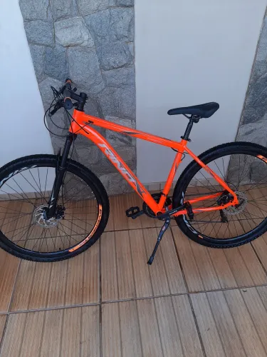 Bicicleta Rino Everest Aro 29 21 marchas Quadro 21