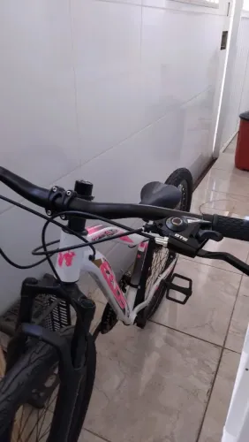 Bicicleta esportiva