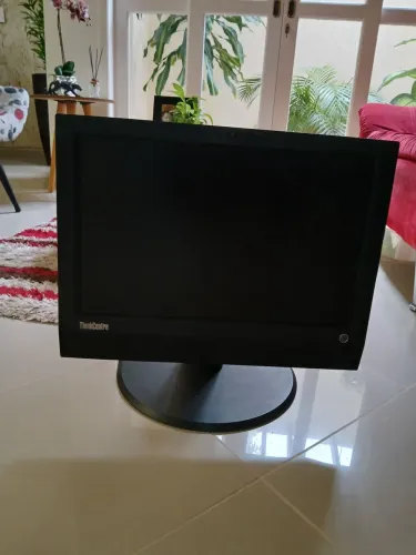 ALL IN ONE COMPUTADOR LENOVO