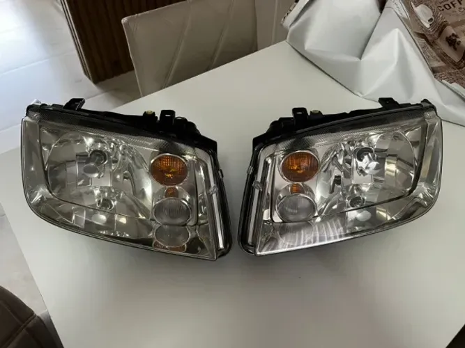 Farol Vw Bora