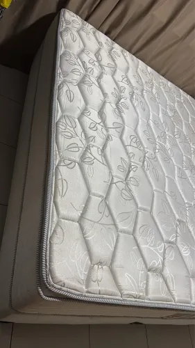 Vende- se Cama king